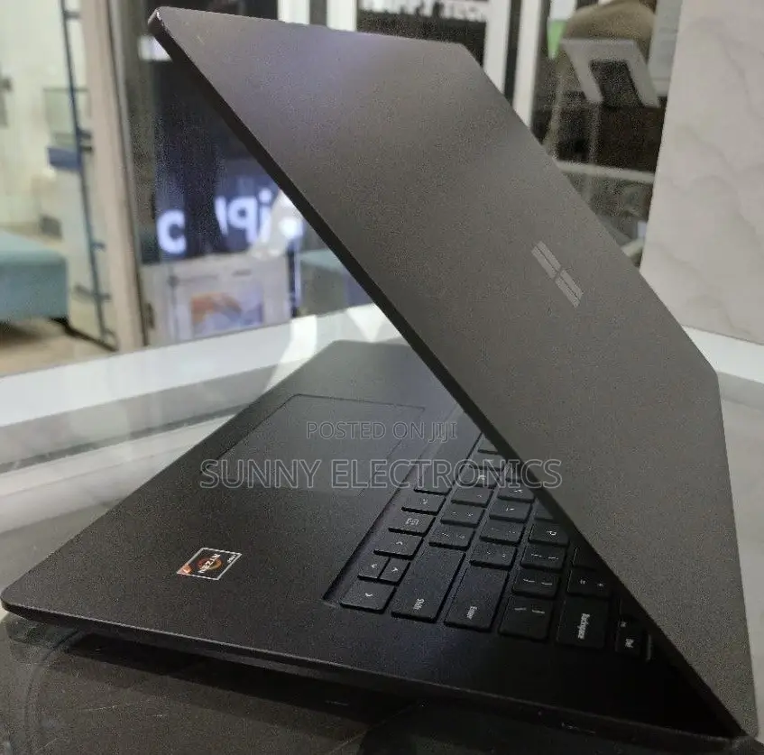 New Laptop Microsoft Surface Laptop 4 16GB AMD Ryzen 7 SSD 512GB