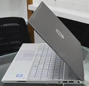 New Laptop HP Pavilion 15 16GB Intel Core i7 SSD 256GB