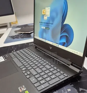 New Laptop HP Victus 15 16GB AMD Ryzen 7 SSD 512GB