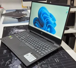 New Laptop HP Victus 15 16GB AMD Ryzen 7 SSD 512GB