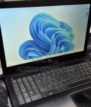 New Laptop HP Pavilion 15 8GB Intel Core i7 SSD 256GB