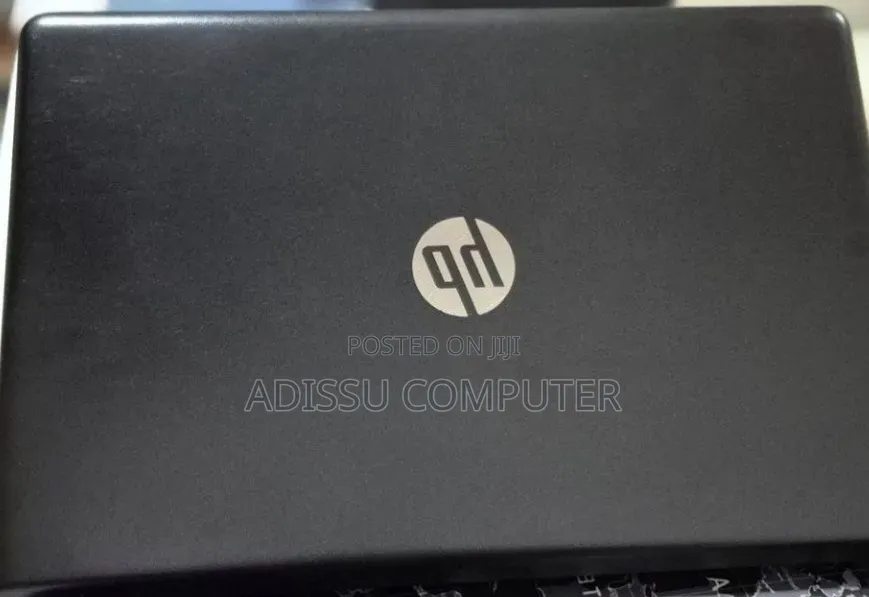New Laptop HP Pavilion 15 8GB Intel Core i7 SSD 256GB