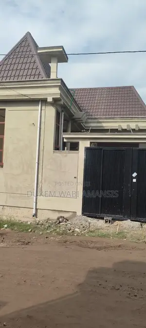 8bdrm Villa in Bishoftu Dukem, East Shewa for sale