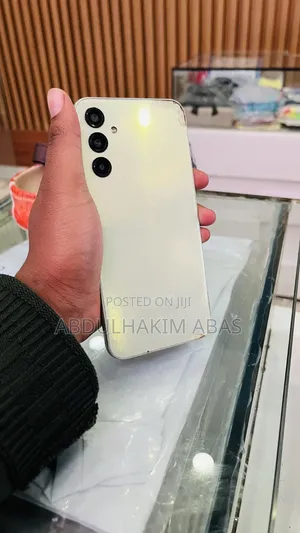 Samsung Galaxy A24 128 GB Green