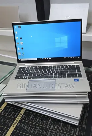 New Laptop HP EliteBook 840 G8 16GB Intel Core i5 SSD 512GB