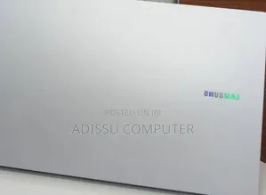 New Laptop Samsung Galaxy Book4 8GB Intel Core i5 SSD 512GB