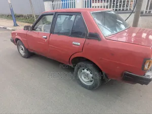 Toyota Corolla 1982 Red