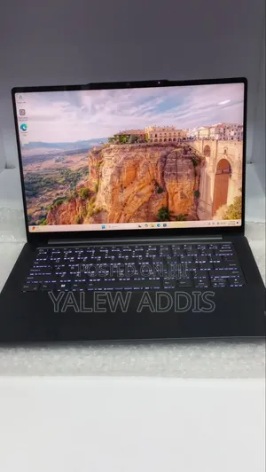 New Laptop Lenovo Yoga 7i 32GB Intel Core i7 SSD 1T