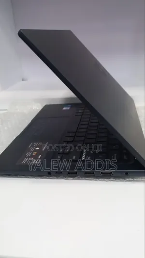 New Laptop Asus Vivobook 15 16GB Intel Core i5 SSD 512GB