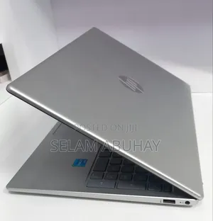 New Laptop HP Stream Notebook 8GB Intel Core i3 SSD 256GB
