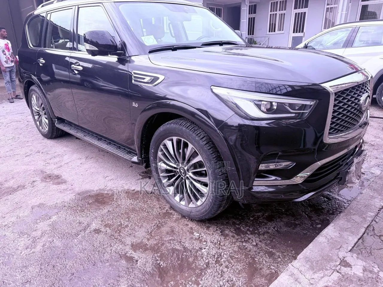 Infiniti QX80 2018 Gray