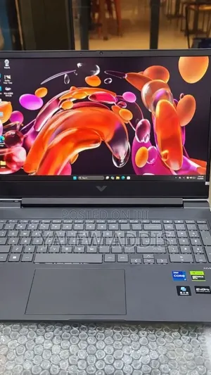 New Laptop HP Victus 16 16GB Intel Core i7 SSD 1T