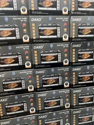 The DAKO 45L Electric Oven, Featuring a Spacious 45-Liter Capacity