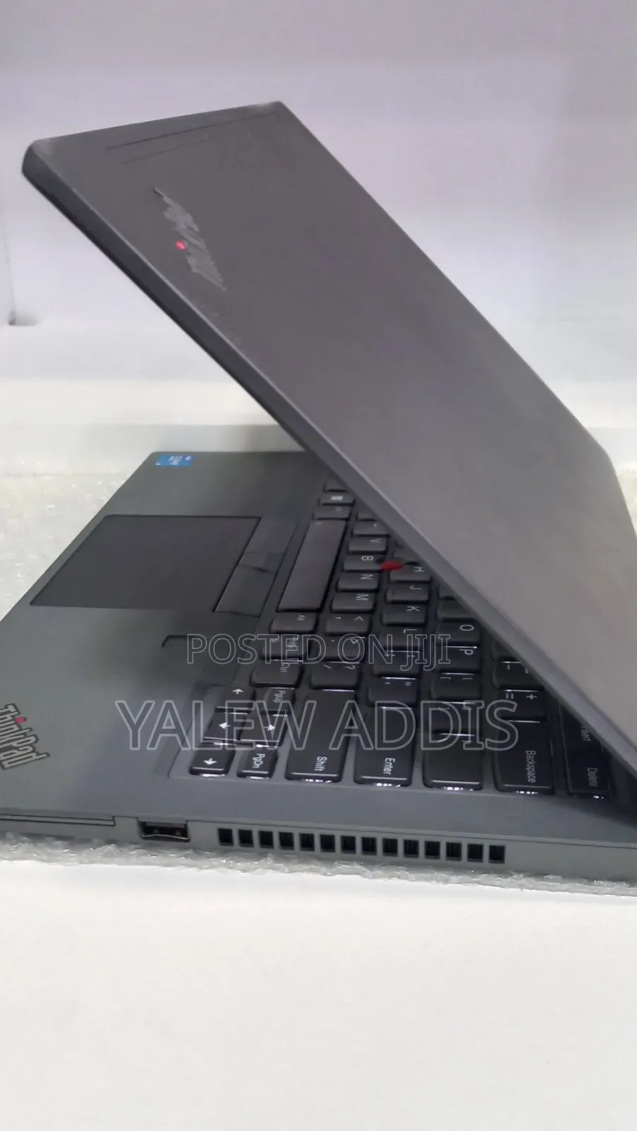 New Laptop Lenovo ThinkPad 13 16GB Intel Core i5 SSD 512GB