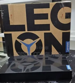 New Laptop Lenovo Legion 5 32GB AMD Ryzen 9 SSD 1T