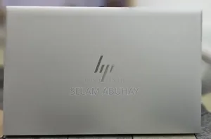 New Laptop HP ZBook Firefly G8 16GB Intel Core i7 SSD 512GB