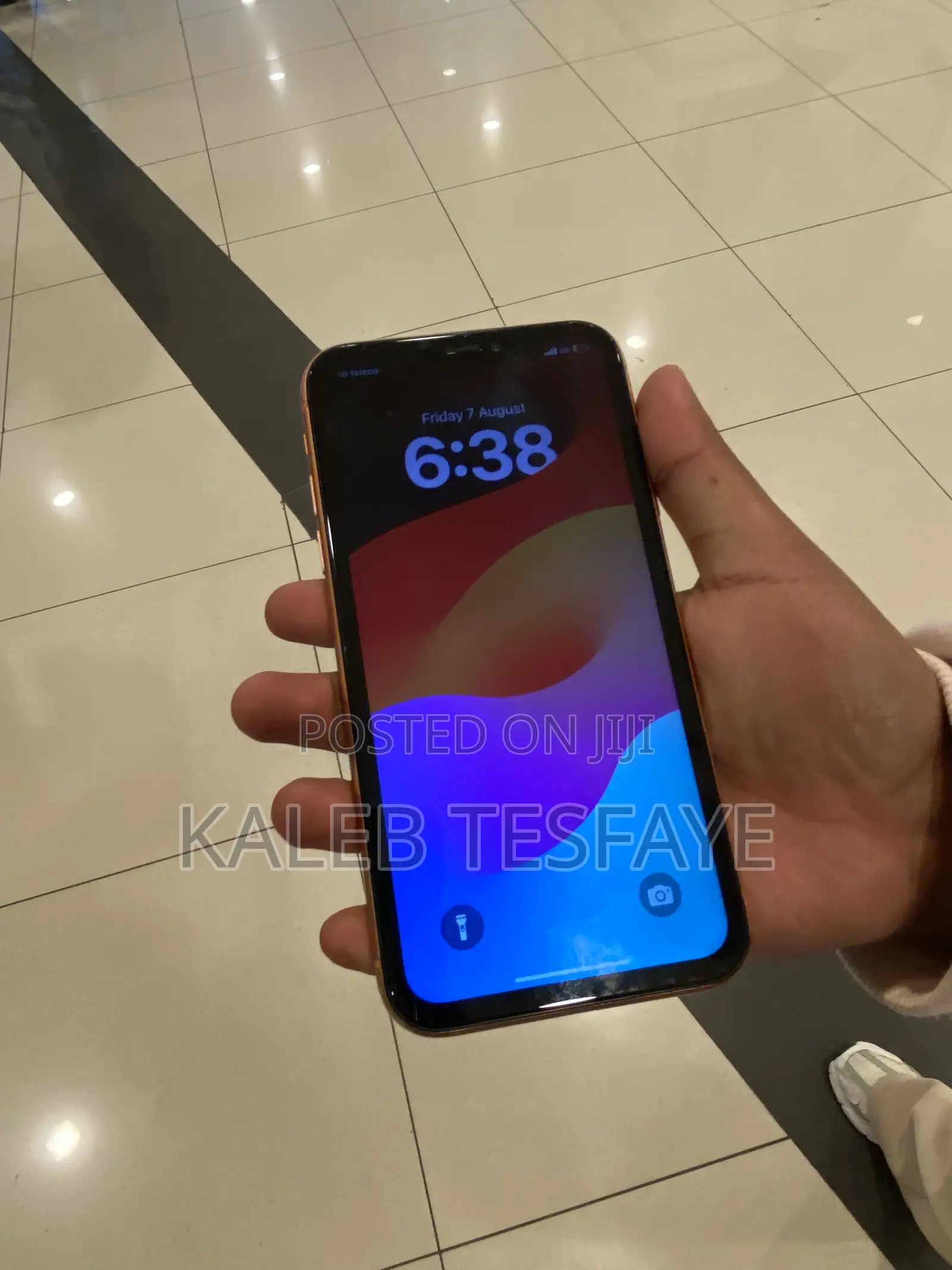 New Apple iPhone XR 64 GB Orange