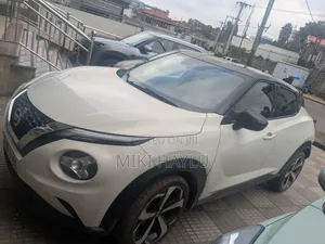 Nissan Juke 2022 White