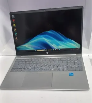 New Laptop HP 15 8GB Intel Core i3 SSD 256GB
