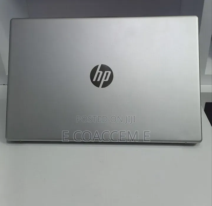 New Laptop HP 15 8GB Intel Core i3 SSD 256GB