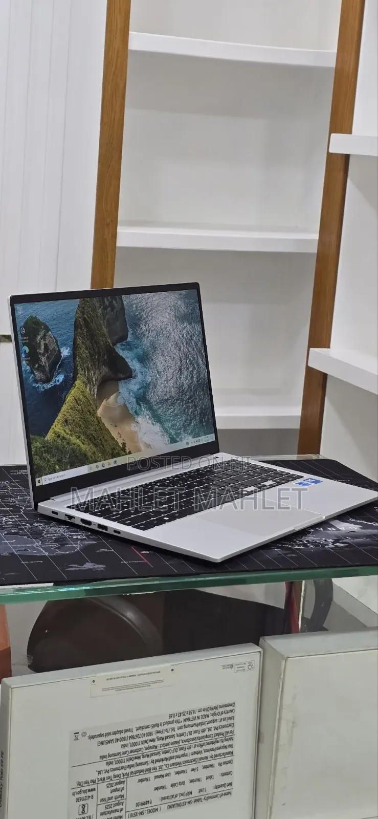 New Laptop Samsung Galaxy Book4 16GB Intel Core i7 SSD 512GB