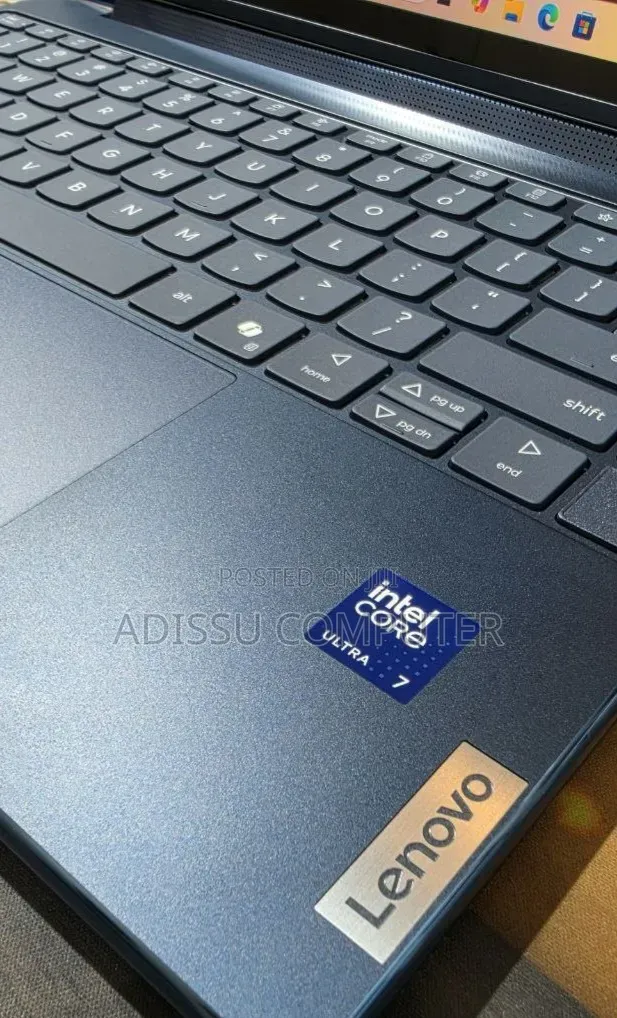 New Laptop Lenovo Yoga 11e 16GB Intel Core Ultra 7 SSD 1T
