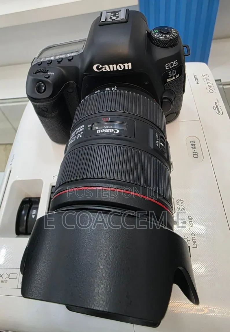 Brand New Canon 5D Mark IV
Genuine