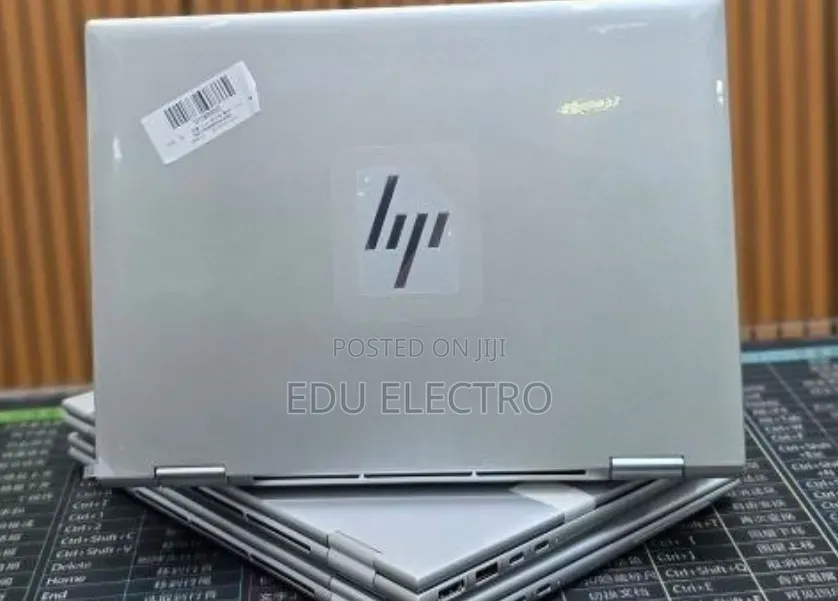 New Laptop HP Elitebook 830 G11 16GB Intel Core i7 SSD 512GB