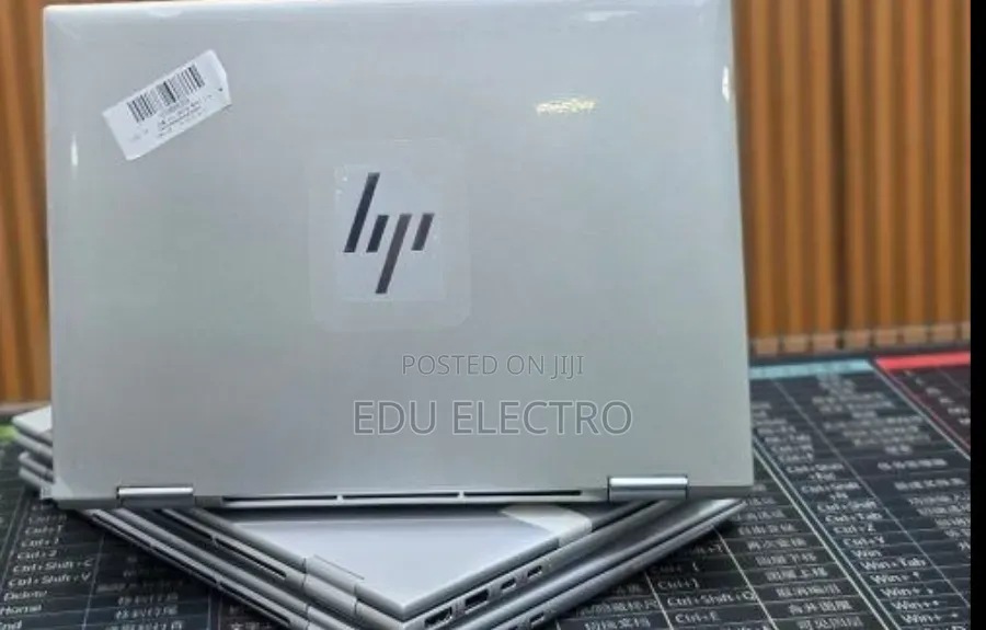 New Laptop HP Elitebook 830 G11 16GB Intel Core i7 SSD 512GB
