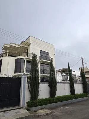Furnished 8bdrm Townhouse/Terrace in አያት ኮምፓወንድ ውስጥ, Yeka for sale