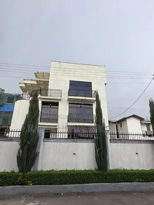 Furnished 8bdrm Townhouse/Terrace in አያት ኮምፓወንድ ውስጥ, Yeka for sale