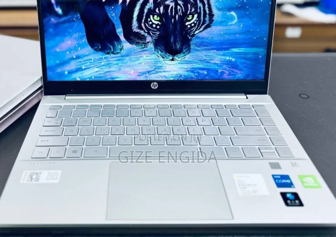 New Laptop HP Pavilion 15 16GB Intel Core i5 SSD 512GB