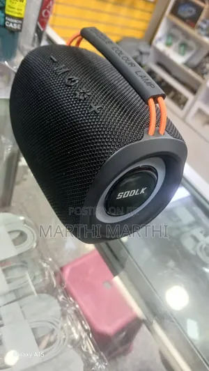 SODLK Portable Bluetooth Speaker With Colorful Dazzle Light