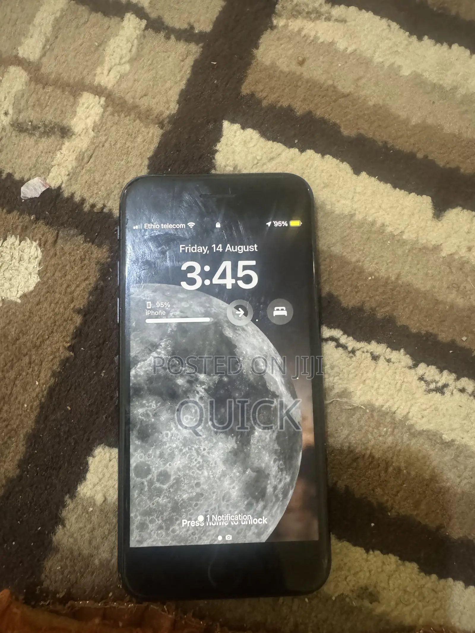 Apple iPhone SE 64 GB Black