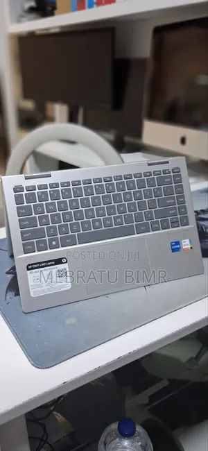New Laptop HP Envy x360 8GB Intel Core i5 SSD 512GB