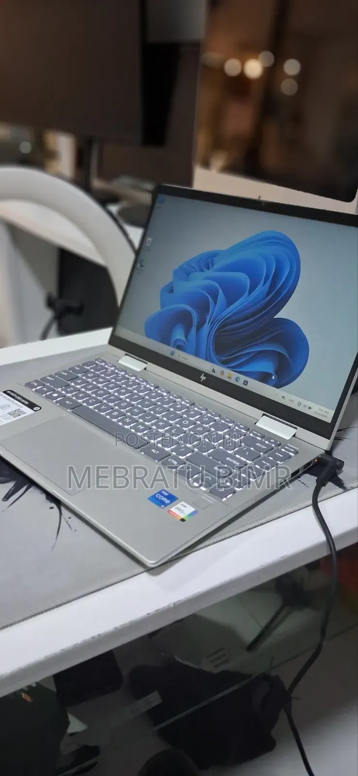 New Laptop HP Envy x360 8GB Intel Core i5 SSD 512GB