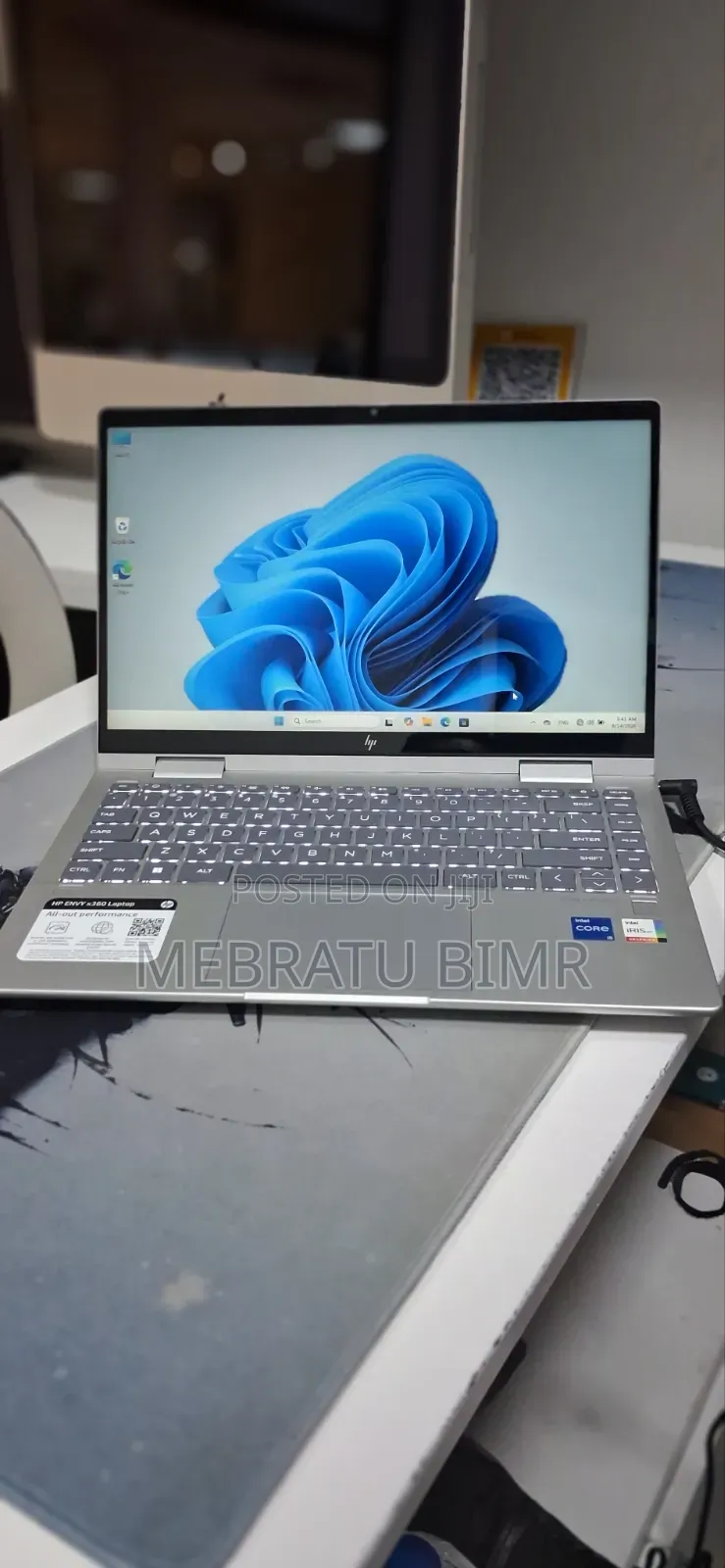 New Laptop HP Envy x360 8GB Intel Core i5 SSD 512GB