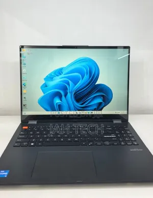 New Laptop Asus VivoBook 15 X505BA 16GB Intel Core i5 SSD 512GB