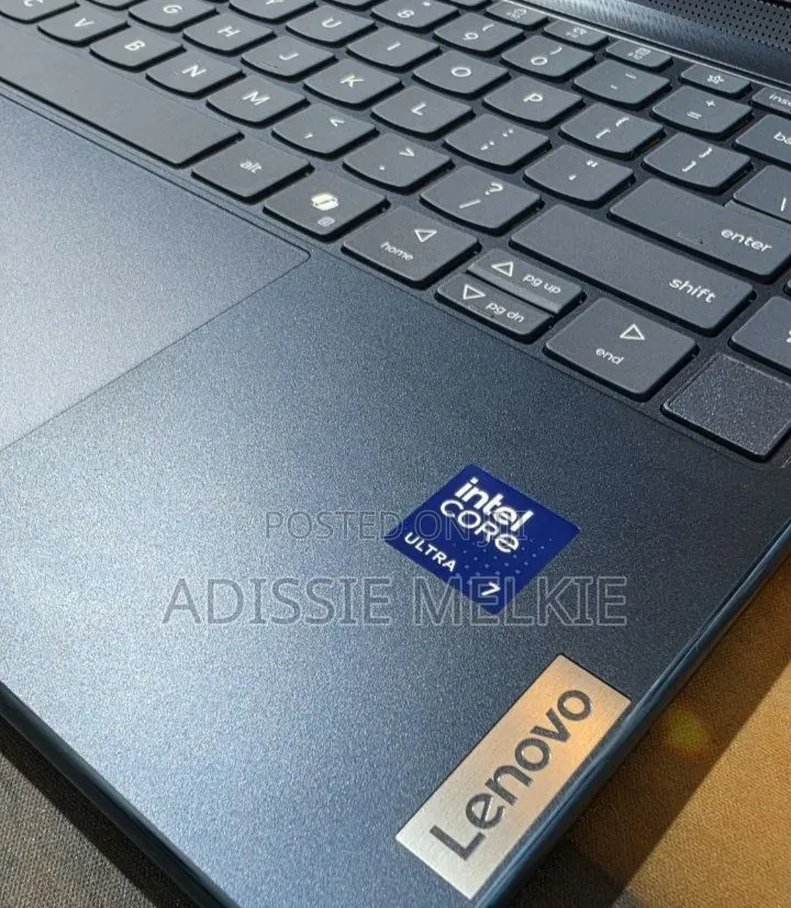New Laptop Lenovo Yoga 9 16GB Intel Core Ultra 7 SSD 512GB