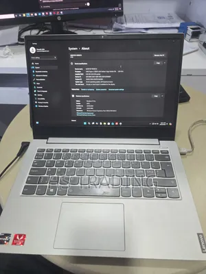 Laptop Lenovo IdeaPad S340 8GB AMD Ryzen 3 SSD 256GB