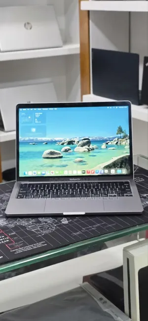 New Laptop Apple MacBook Pro 2022 M2 16GB Apple M2 SSD 512GB