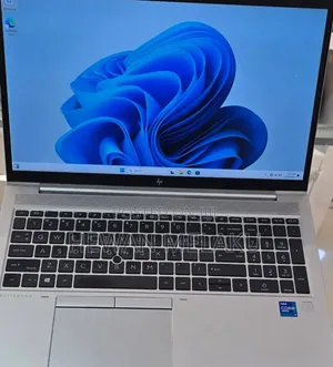 New Laptop HP EliteBook 850 G8 16GB Intel Core i7 SSD 512GB