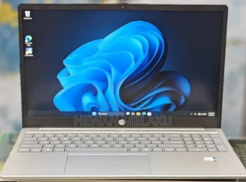 New Laptop HP Stream Notebook 16GB Intel Core i7 SSD 1T