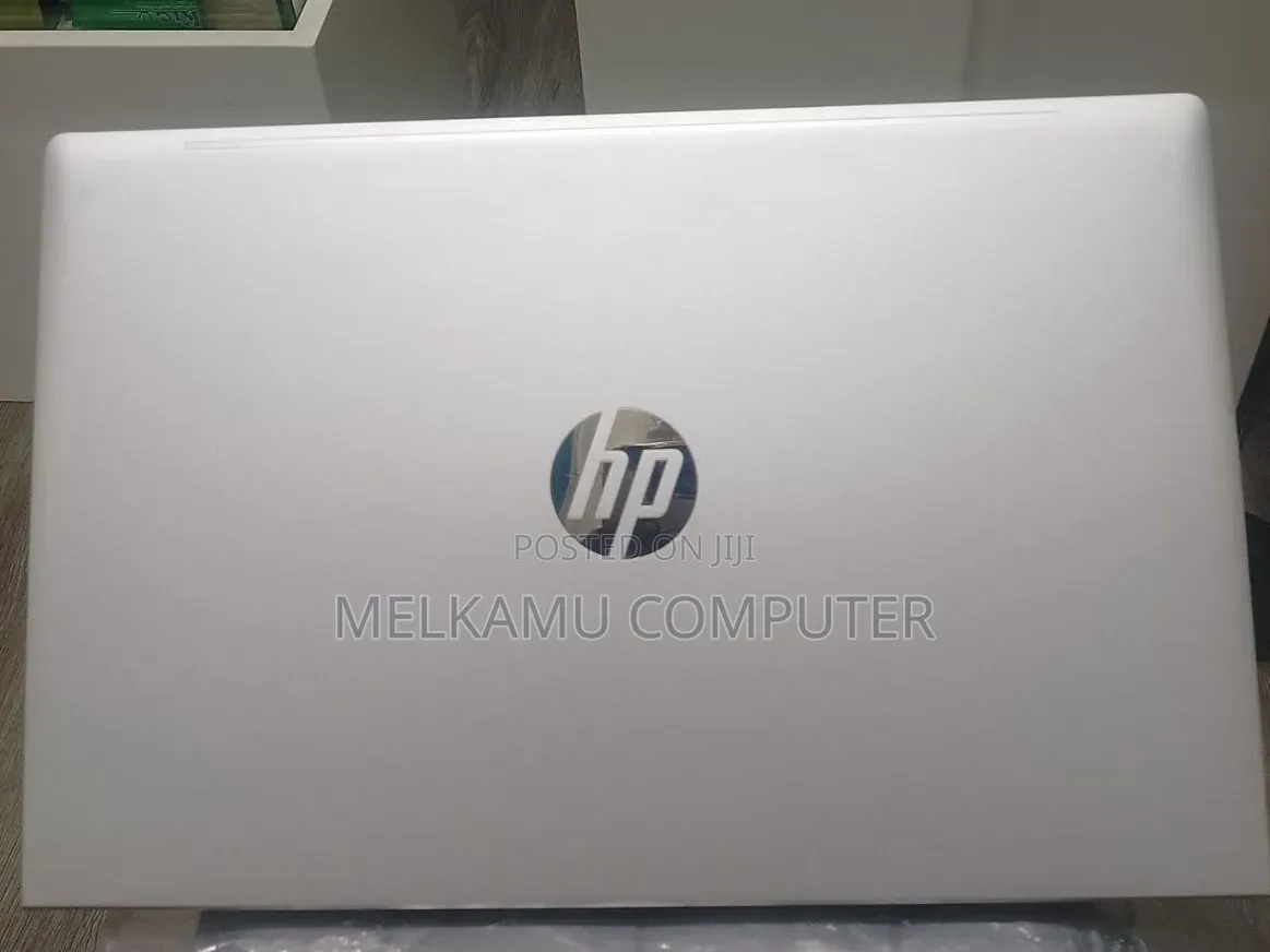 New Laptop HP ProBook 450 G8 8GB Intel Core i5 SSD 512GB