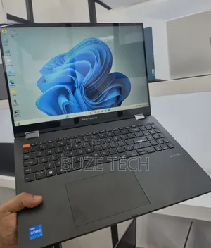 New Laptop Asus 16GB Intel Core i5 SSD 512GB