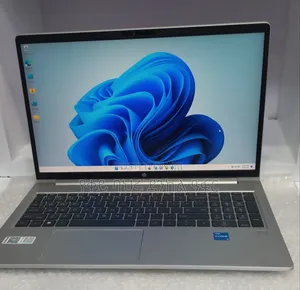 New Laptop HP ProBook 470 16GB Intel Core i5 SSD 512GB