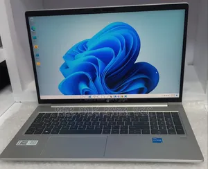 New Laptop HP ProBook 470 16GB Intel Core i5 SSD 512GB
