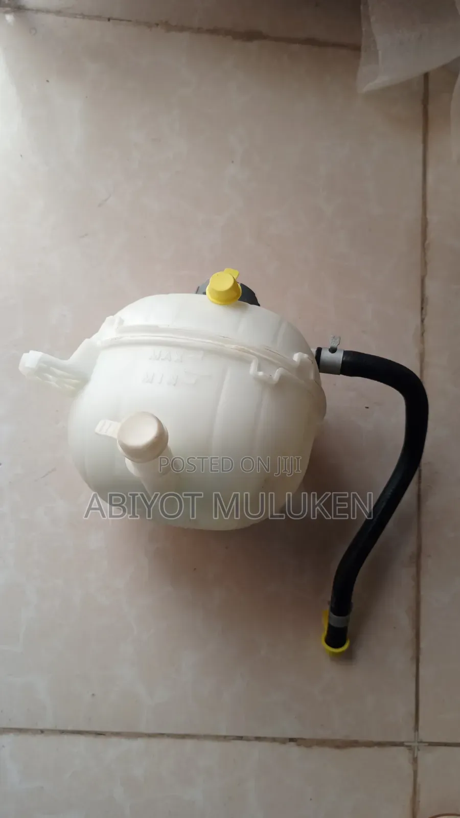 Hyundai Tucson 2021-2025 Reservoir Tank