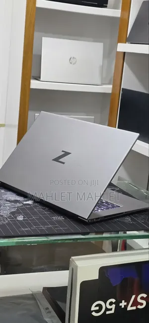New Laptop HP ZBook 15 32GB Intel Core i9 SSD 512GB