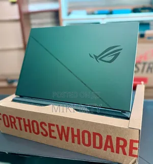 New Laptop Asus ROG Strix G15 16GB Intel Core i7 SSD 1T
